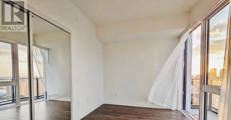 1917-158 Front Street E, Toronto, ON, M5A 0K9 - 5