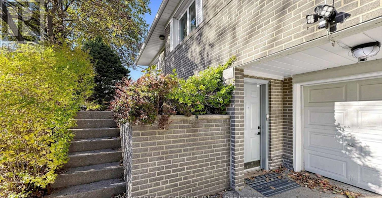 104 Mcnicoll Avenue, Toronto, ON, M2H 2B5 - 4
