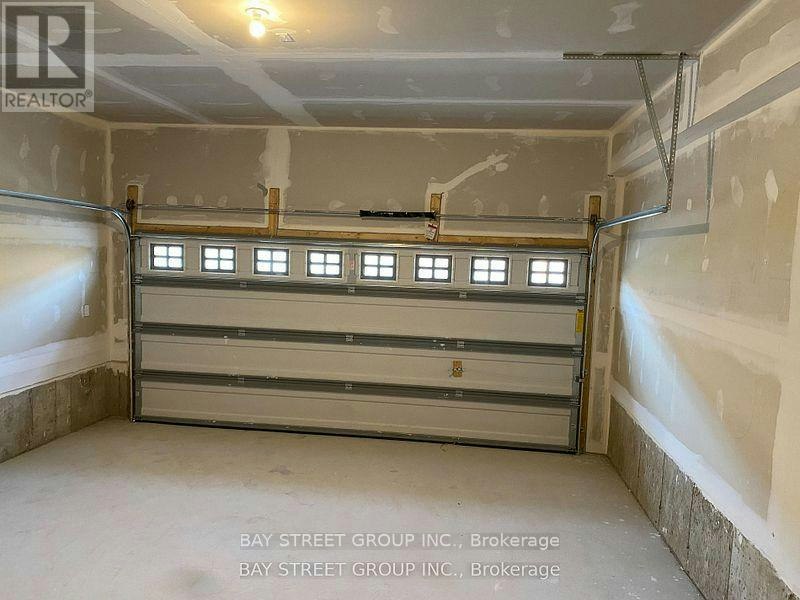 315 Coronation Road, Whitby, ON, L1P 0P8 - 26