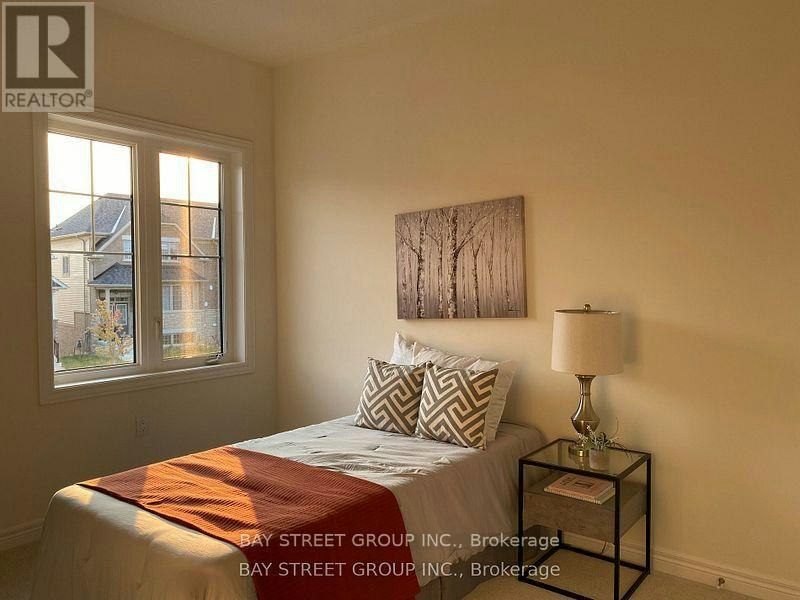 315 Coronation Road, Whitby, ON, L1P 0P8 - 16