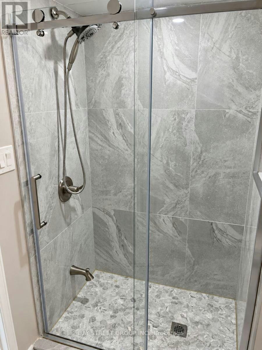 BSMT-19 Casabel Drive, Vaughan, ON, L6A 3M5 - 9