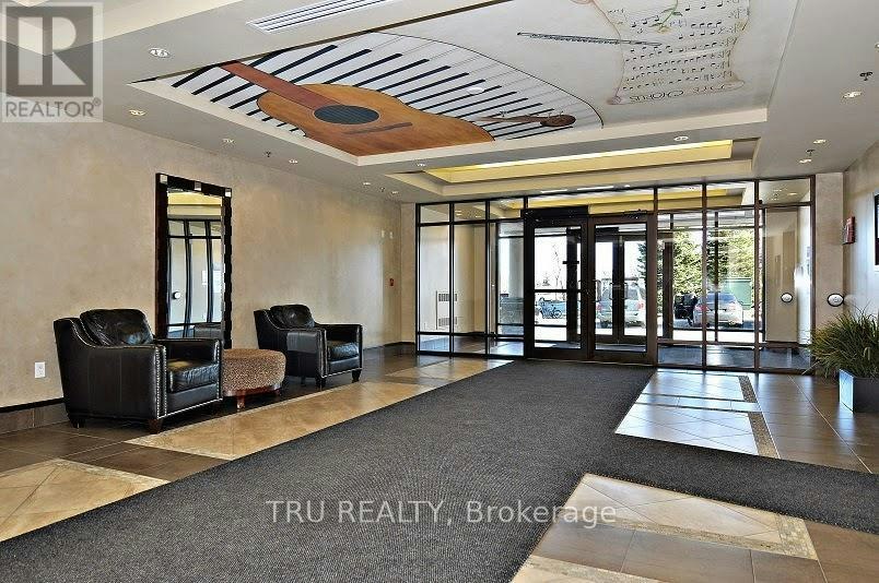 908-314 Central Park Drive, Ottawa, ON, K2C 0R2 - 3