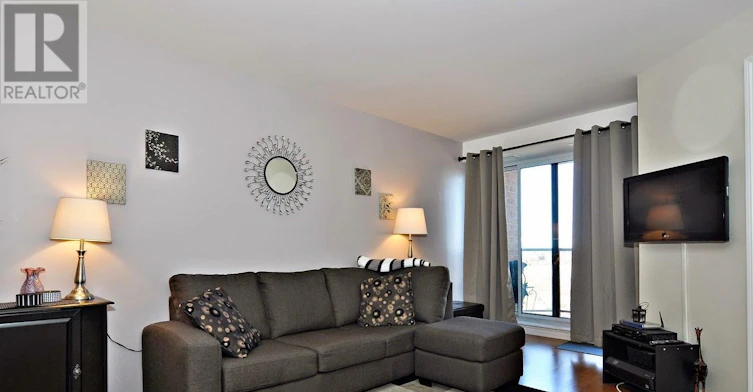 908-314 Central Park Drive, Ottawa, ON, K2C 0R2 - 6