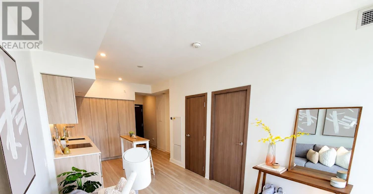 2701-19 Bathurst Street, Toronto, ON, M5V 0N2 - 16