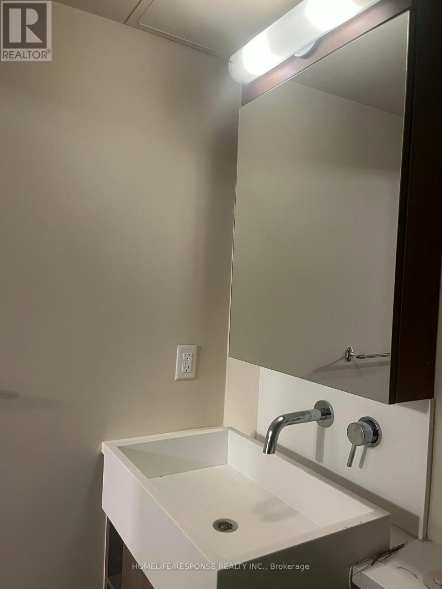 312-11 Brunel Court, Toronto, ON, M5V 3Y3 - 26