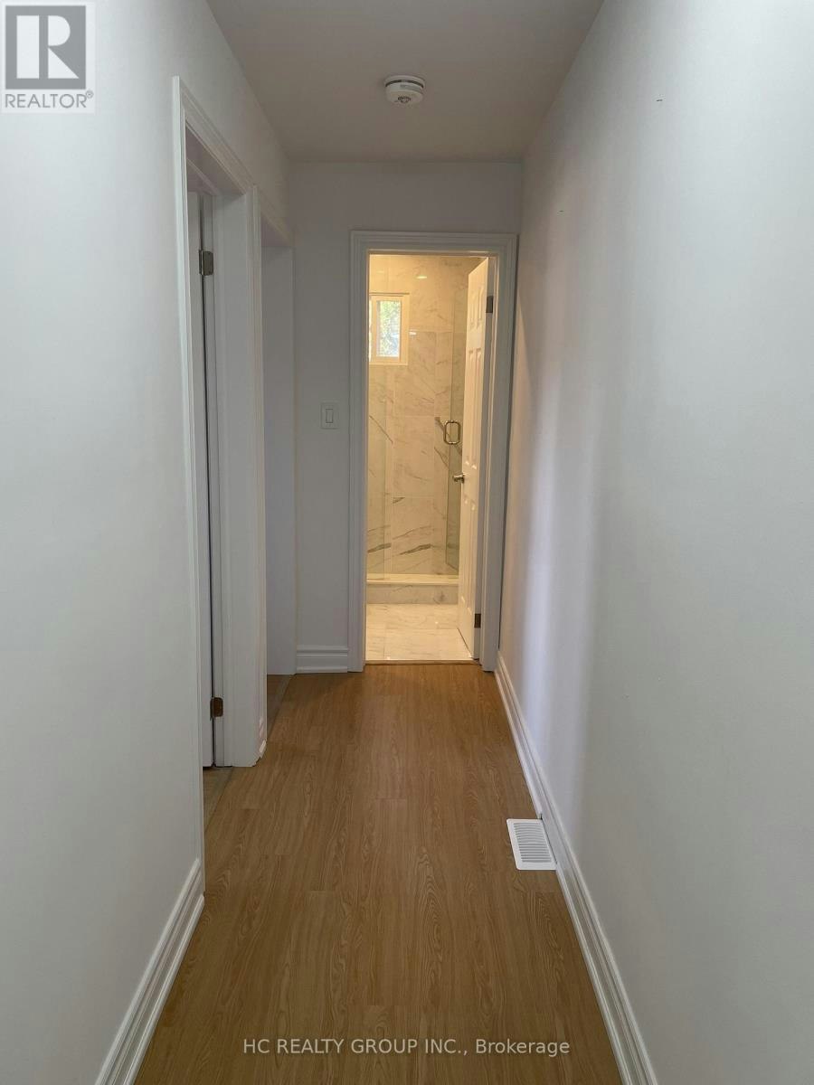 UPPER-48 Torrens Avenue, Toronto, ON, M4K 2H8 - 6
