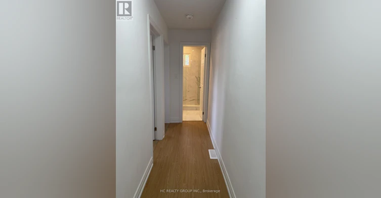 UPPER-48 Torrens Avenue, Toronto, ON, M4K 2H8 - 6
