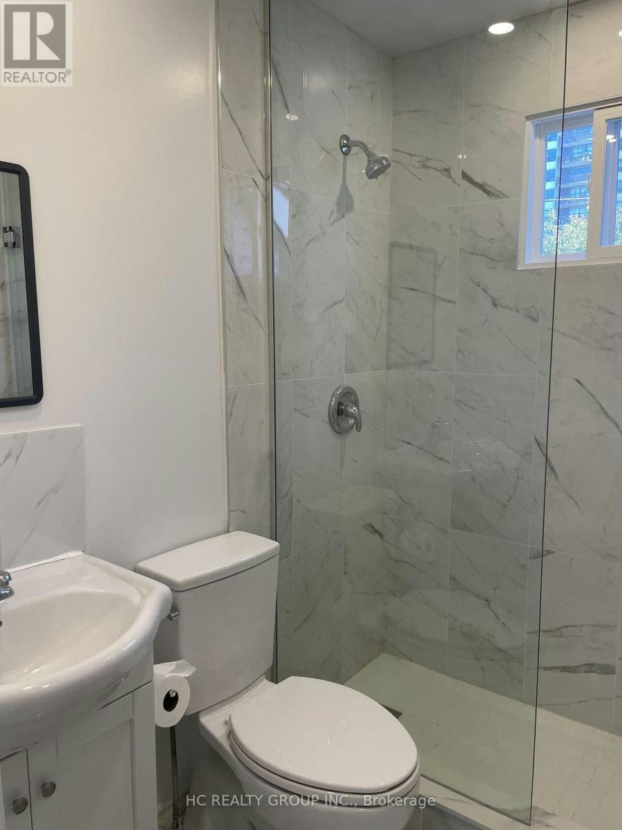 UPPER-48 Torrens Avenue, Toronto, ON, M4K 2H8 - 9