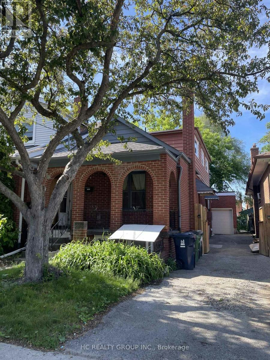 UPPER-48 Torrens Avenue, Toronto, ON, M4K 2H8 - 2