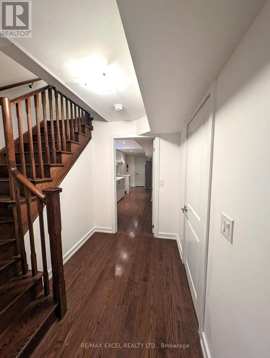 BSMT-50 Dariole Drive, Richmond Hill, ON, L4E 0Z2 - 3