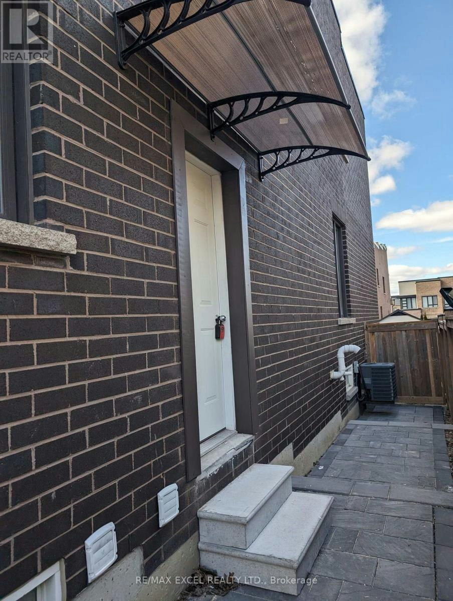 BSMT-50 Dariole Drive, Richmond Hill, ON, L4E 0Z2 - 17