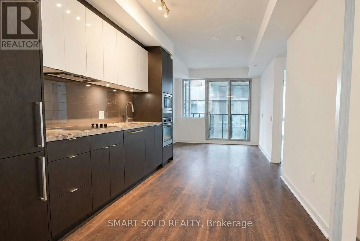 907-115 Blue Jays Way, Toronto, ON, M5V 0N4 - 2