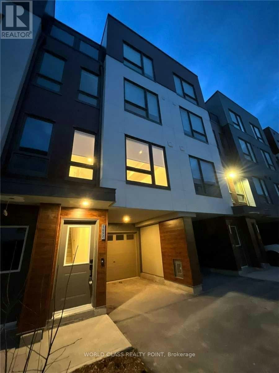 1692 Pleasure Valley Path, Oshawa, ON, L1G 0E3