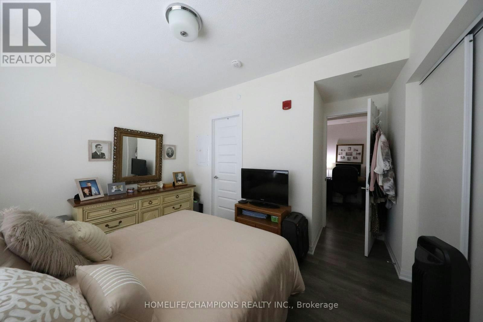 612-2 Adam Sellers Street, Markham, ON, L6B 1P2 - 6