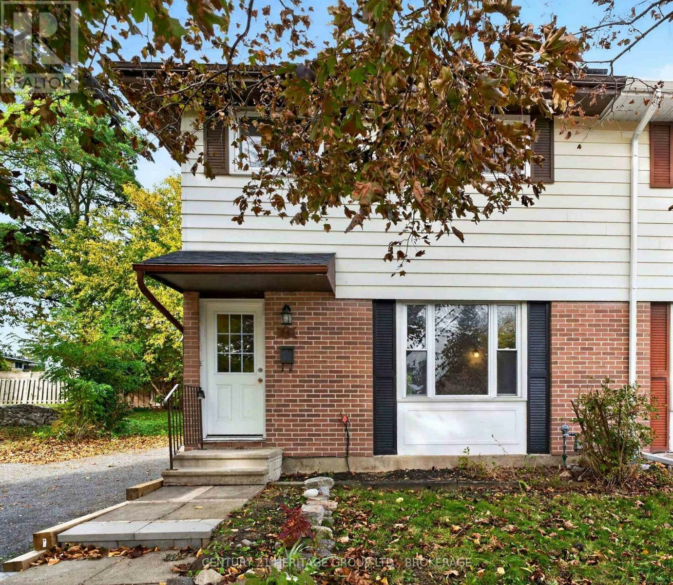 54 Woodstone Crescent, Kingston, ON, K7M 6K9