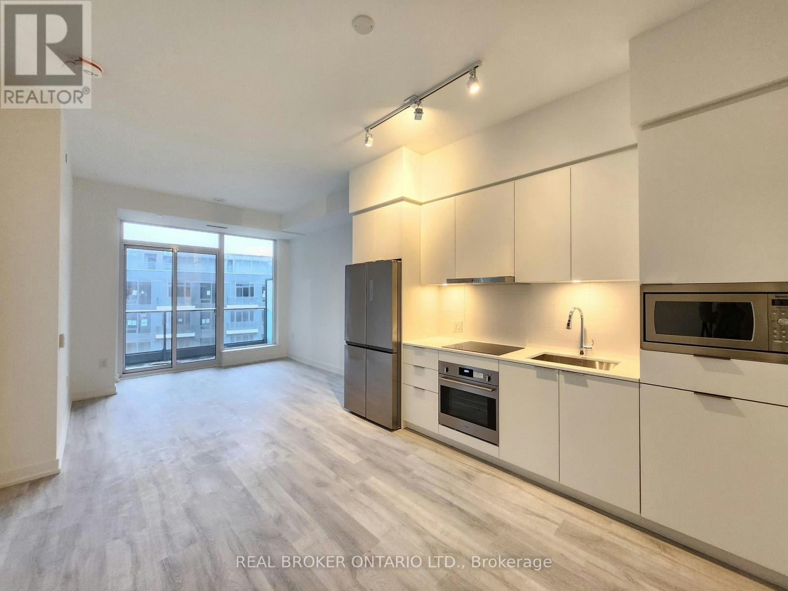 N625-7 Golden Lion Heights, Toronto, ON, M2M 4E7