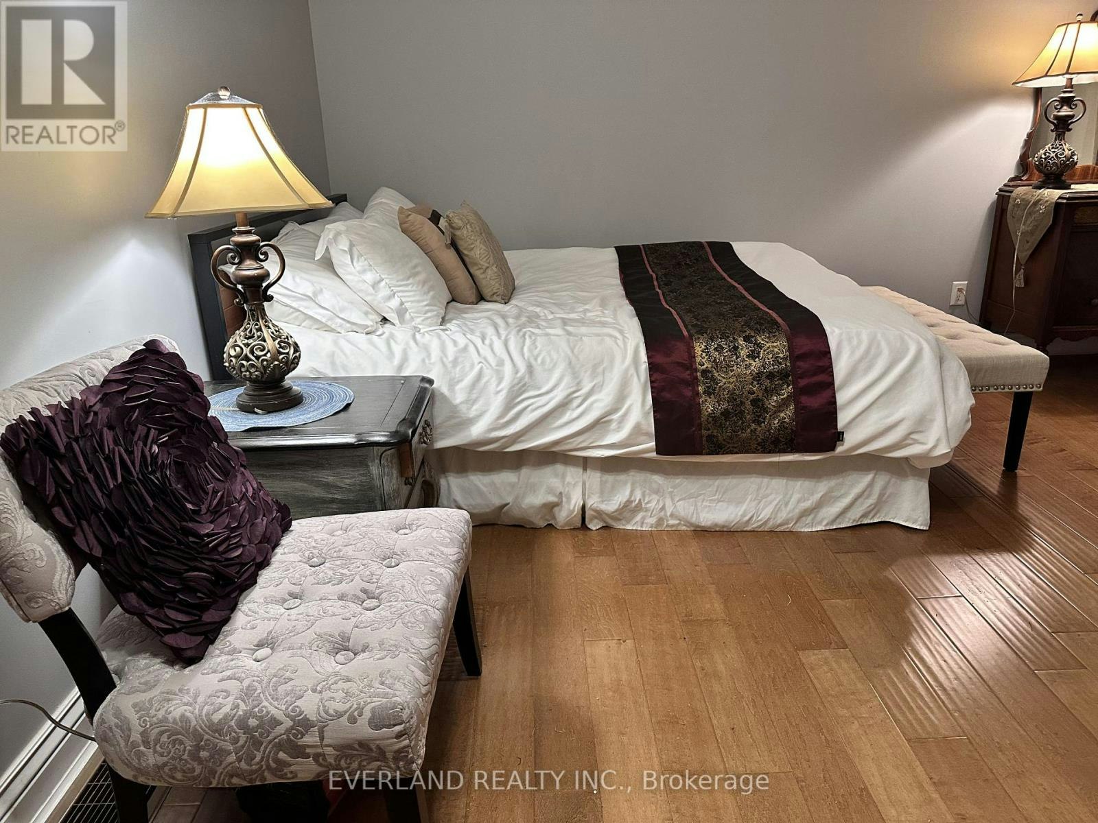 PRIME BEDROOM-3369 St Paul Avenue, Niagara Falls, ON, L2J 2M3 - 5