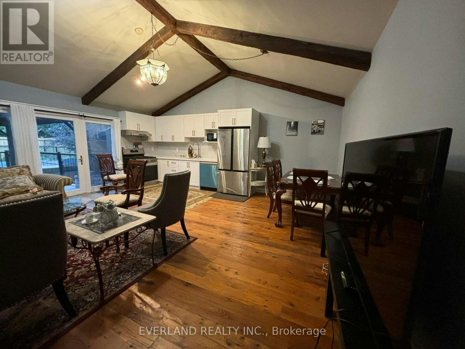 PRIME BEDROOM-3369 St Paul Avenue, Niagara Falls, ON, L2J 2M3 - 22