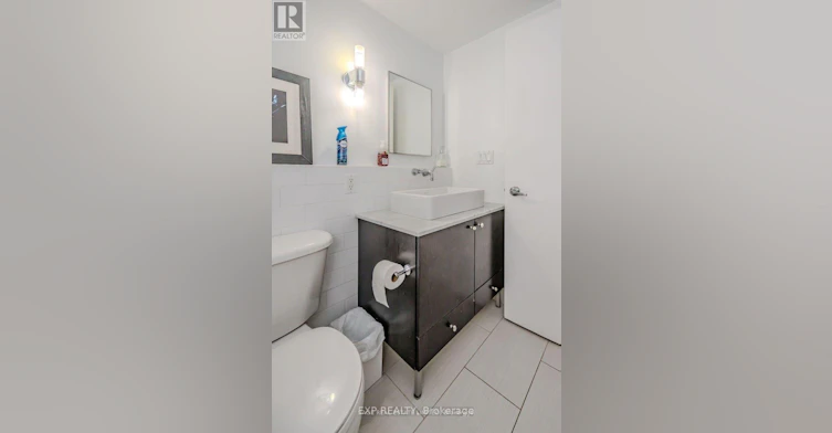 403-637 Lake Shore Boulevard W, Toronto, ON, M5V 3J6 - 7