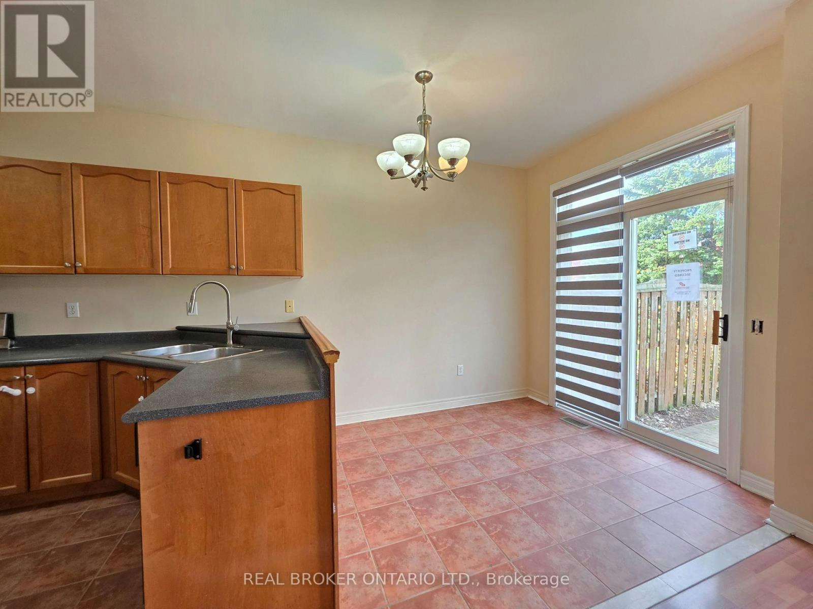 922 Ledbury Crescent, Mississauga, ON, L5V 2P8 - 7