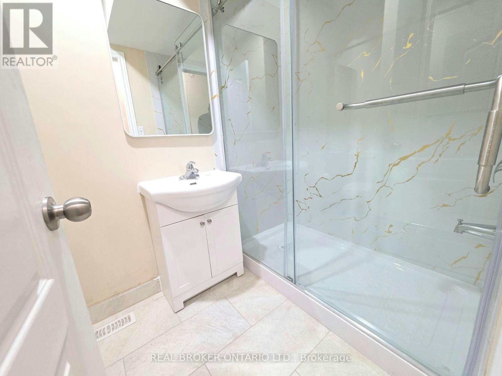 922 Ledbury Crescent, Mississauga, ON, L5V 2P8 - 18