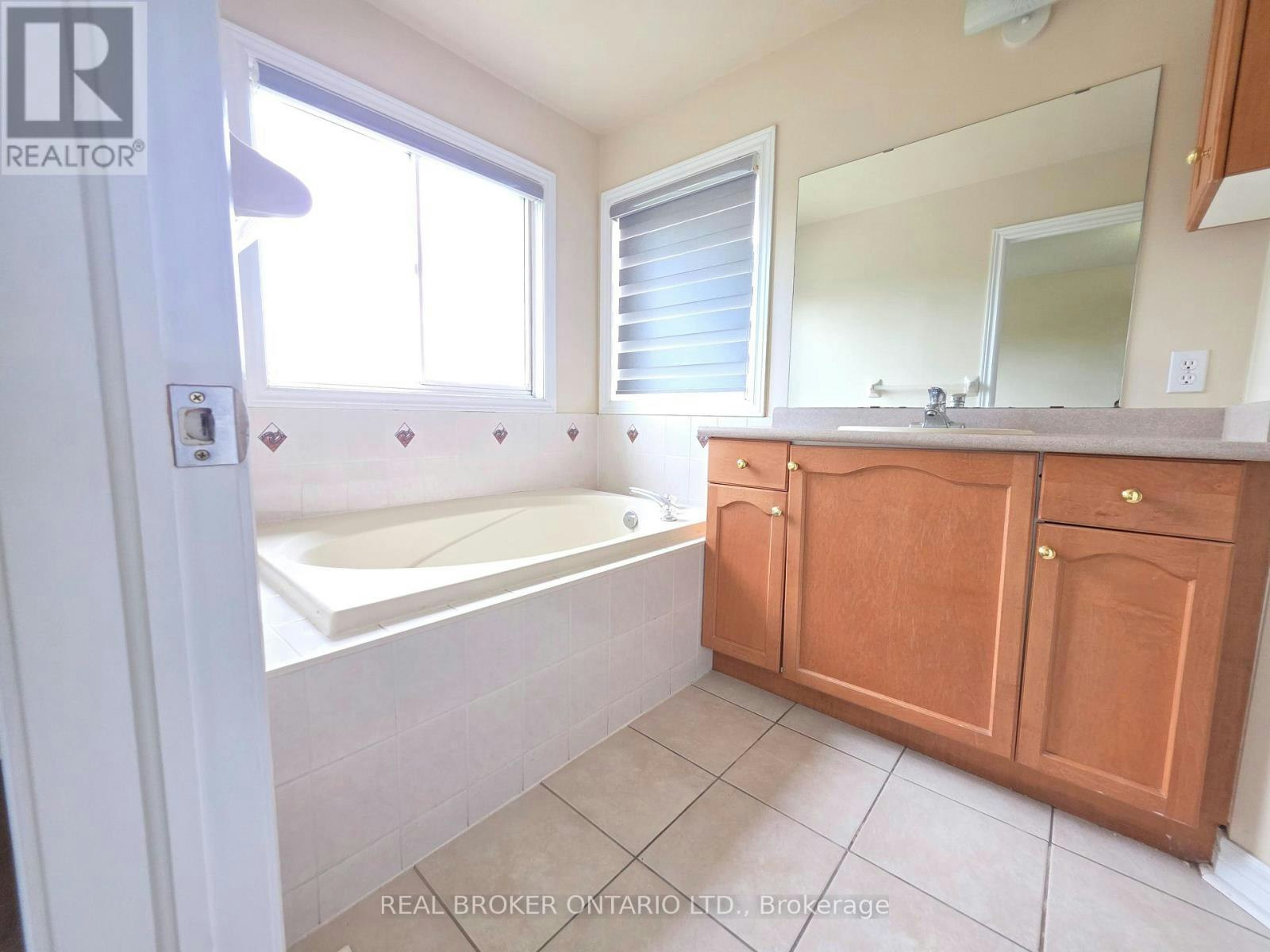 922 Ledbury Crescent, Mississauga, ON, L5V 2P8 - 14