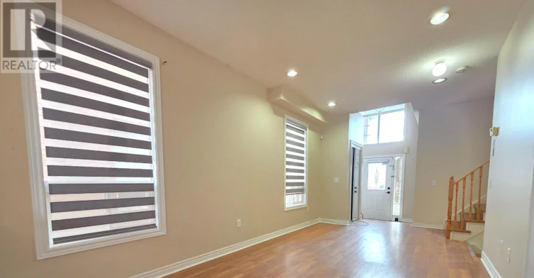 922 Ledbury Crescent, Mississauga, ON, L5V 2P8 - 3