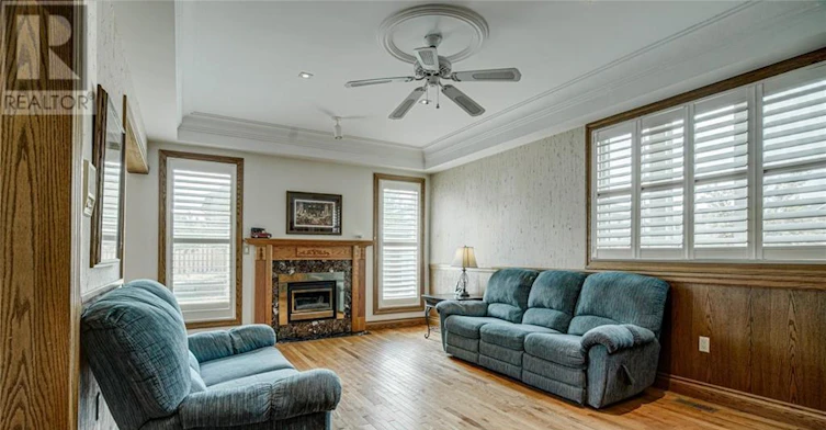 UPPER-1210 Upper Paradise Road, Hamilton, ON, L9B 2N9 - 9