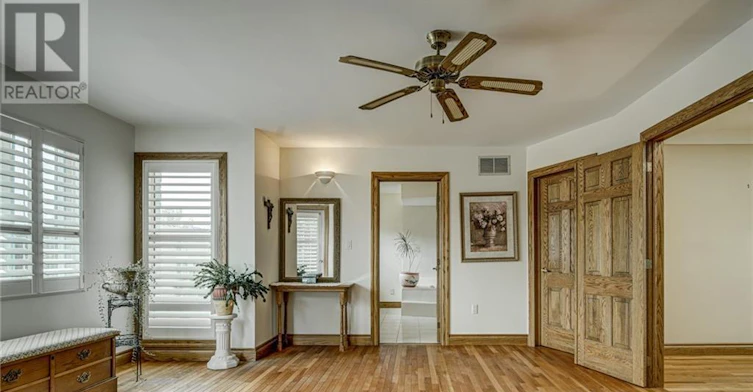 UPPER-1210 Upper Paradise Road, Hamilton, ON, L9B 2N9 - 13