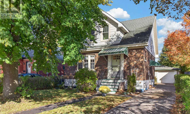 95 Dundas Street