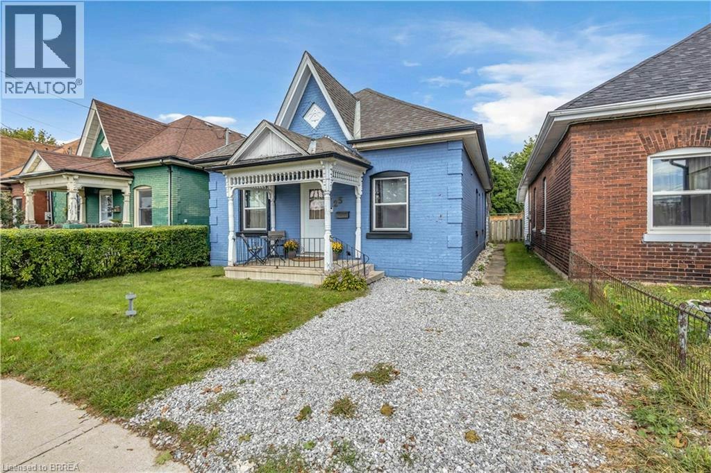 25 Usher Street, Brantford, ON, N3R 1B9