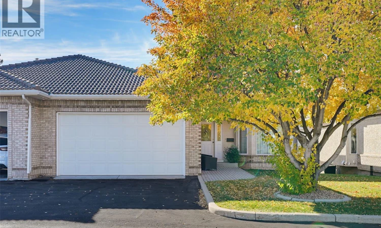 32-315 Bayview Crescent