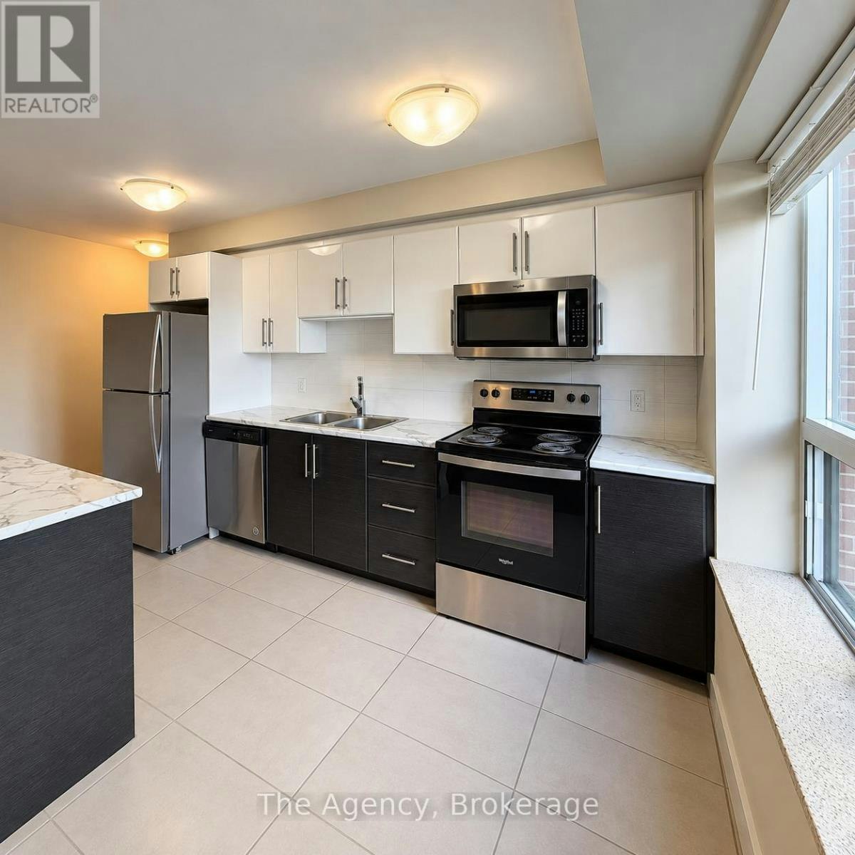 401-99 Church Street, St. Catharines, ON, L2R 3E1 - 3
