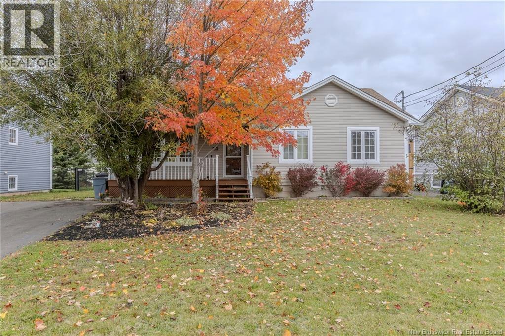 189 Bulman, Moncton, NB, E1G 4Y5