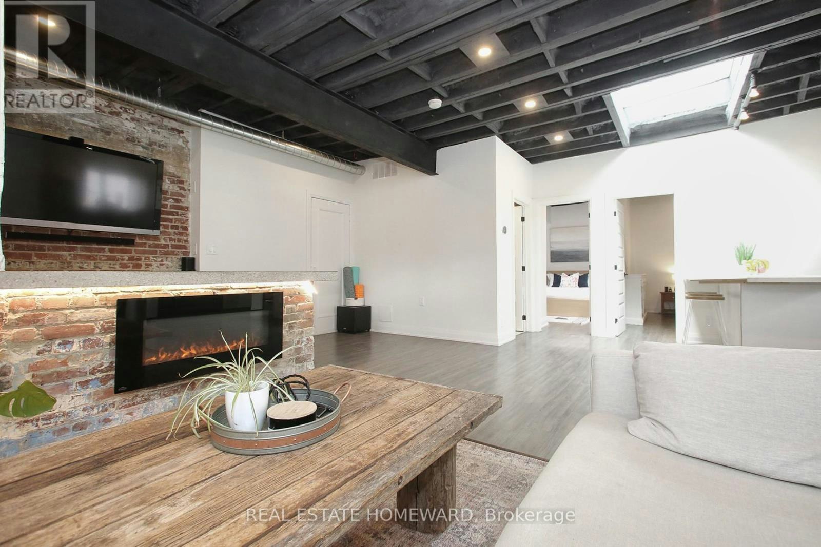 1233 Dundas Street E, Toronto, ON, M4M 1S4 - 11