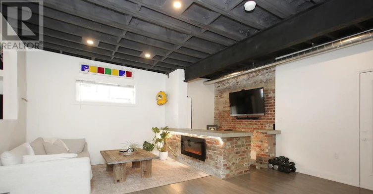 1233 Dundas Street E, Toronto, ON, M4M 1S4 - 6