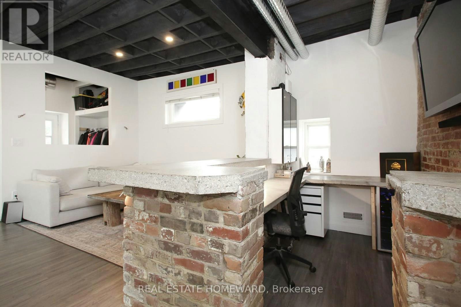 1233 Dundas Street E, Toronto, ON, M4M 1S4 - 10
