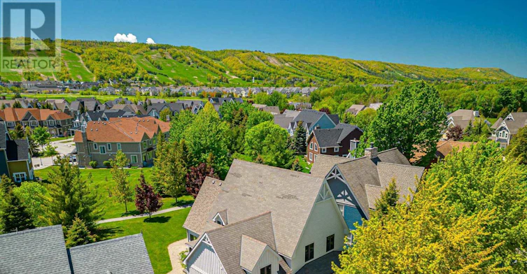 159 Snowbridge Way, Blue Mountains, ON, L9Y 0V1