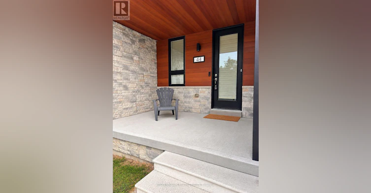 44 Eberhardt Drive, Wasaga Beach, ON, L9Z 0K5 - 2