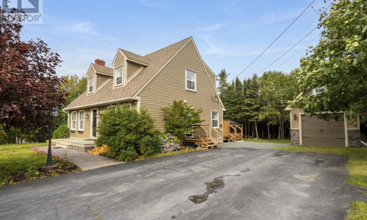 23-25 Heneys Pond Road