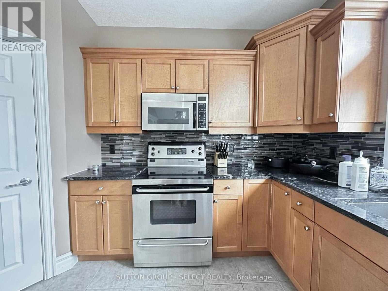 407 Kingbird Court, London, ON, N5X 4H6 - 7