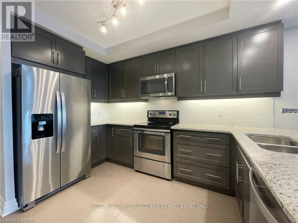 802-260 Villagewalk Boulevard, London, ON, N5X 0A6 - 13