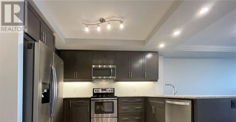 802-260 Villagewalk Boulevard, London, ON, N5X 0A6 - 14