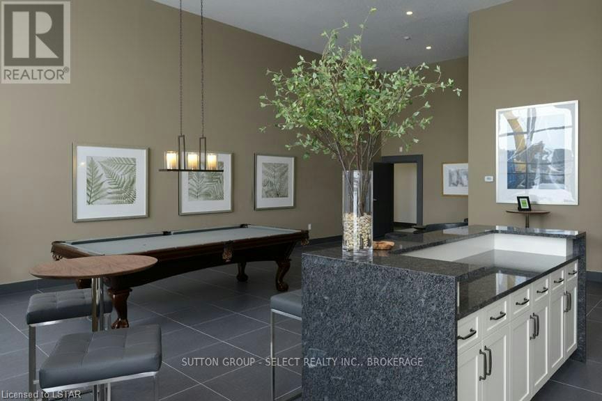 802-260 Villagewalk Boulevard, London, ON, N5X 0A6 - 3