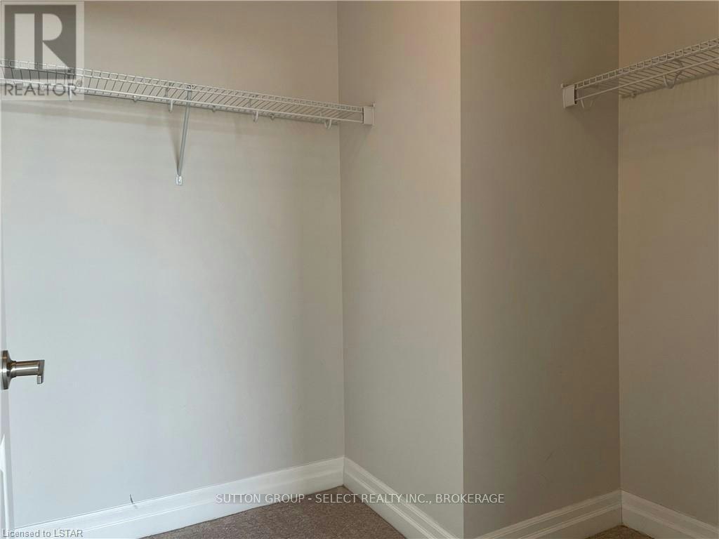802-260 Villagewalk Boulevard, London, ON, N5X 0A6 - 27