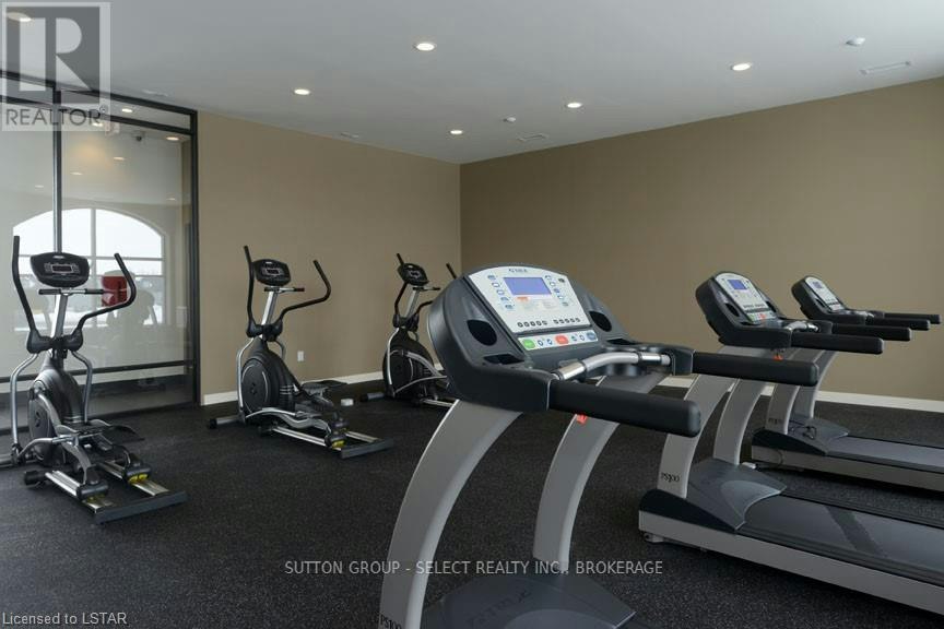 802-260 Villagewalk Boulevard, London, ON, N5X 0A6 - 10