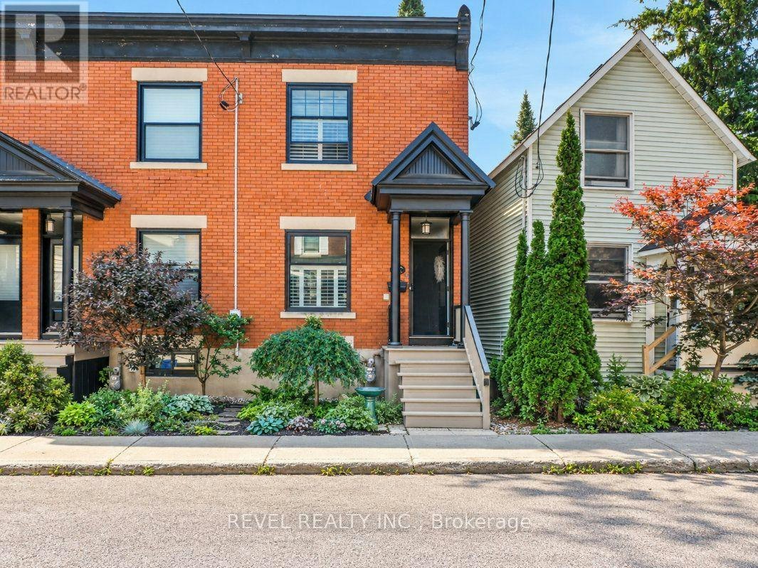 46 Newton Street, Ottawa, ON, K1S 2S7