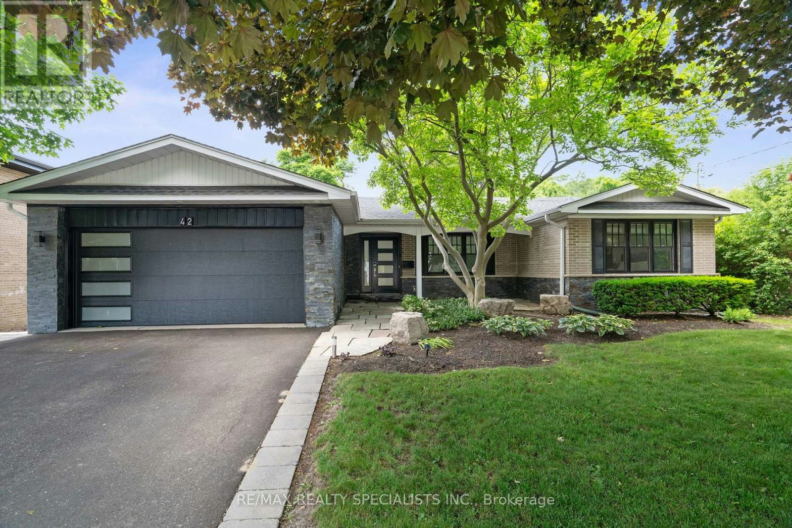 42 Heathview Avenue, Toronto, ON, M2K 2C1