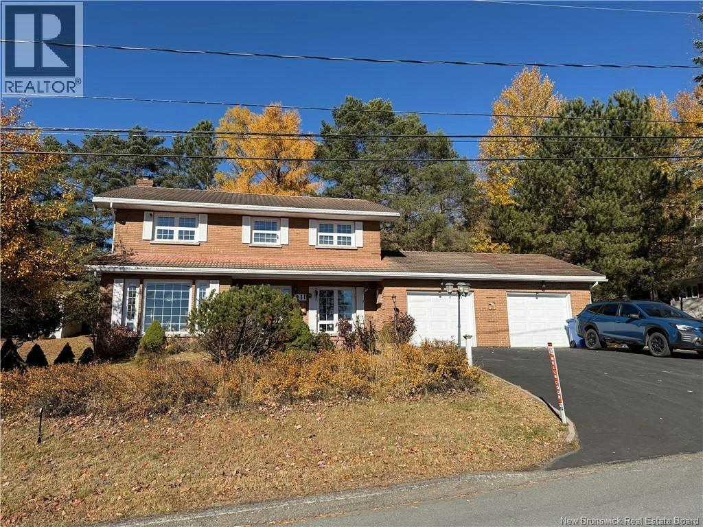 211 Bellevue Street, Edmundston, NB, E3V 2E4