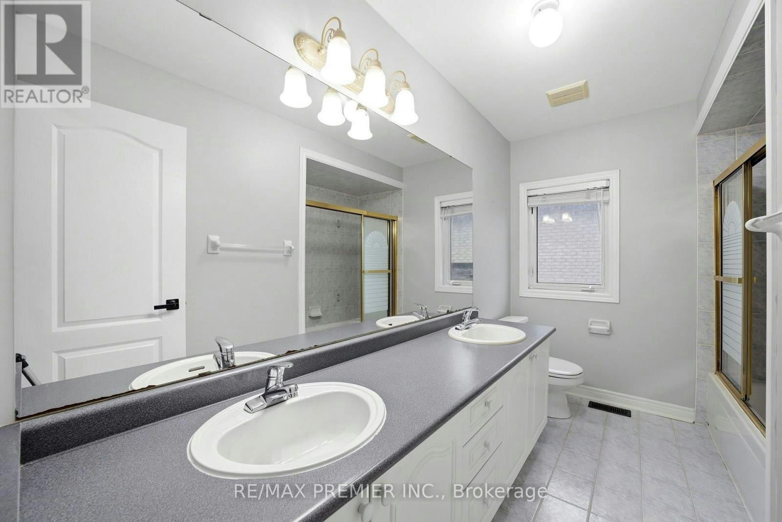 16 St Michele Place, Vaughan, ON, L4H 1H3 - 36
